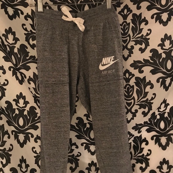 Street/Lounge NIKE Bottoms*NWT*Price FIRM* - Picture 9 of 12